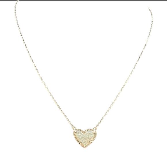 Kendra Scott Ari Heart Short Pendant Necklace Iridescent Drusy - Picture 1 of 4